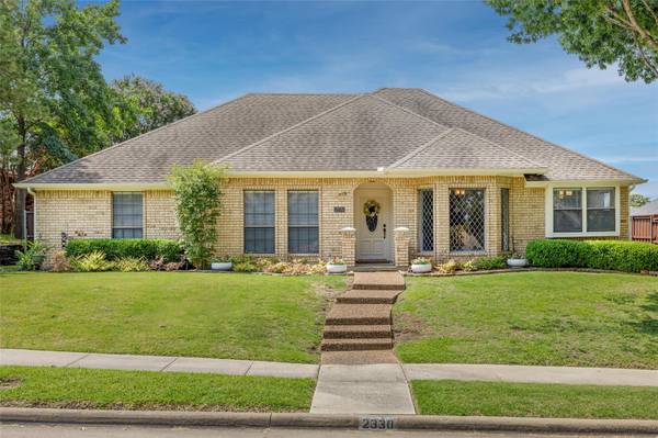 2330 Heatherwoods Way, Carrollton, TX 75007