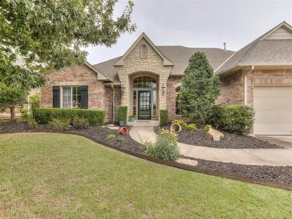 2316 Redrock Drive, Edmond, OK 73003