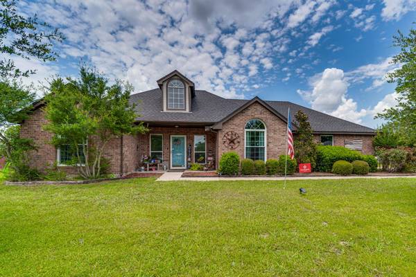 103 Carmen Drive, Red Oak, TX 75154