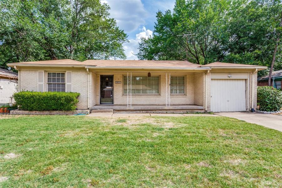 5517 Fursman Avenue, Fort Worth, TX 76114