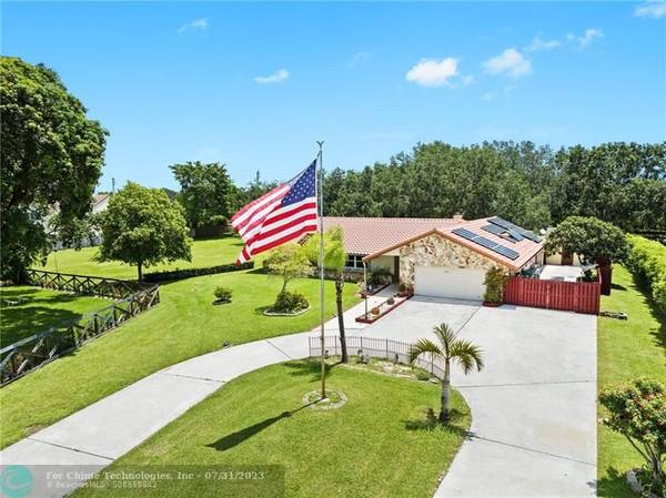 5020 Hawkhurst Ave, Southwest Ranches, FL 33331