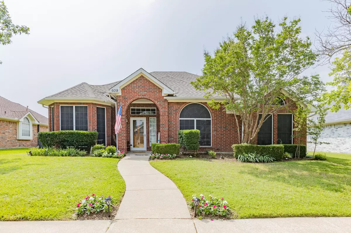 Rowlett, TX 75089,6018 Hawkeye Road