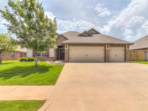 15208 Homecoming Drive, Edmond, OK 73013