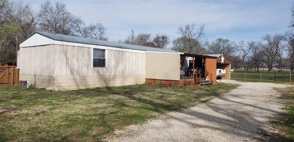 Whitesboro, TX 76273,385 County Road 176