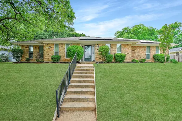 2310 Monte Cristo Drive, Sherman, TX 75092