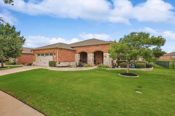 1022 Harbor Springs Drive, Frisco, TX 75036