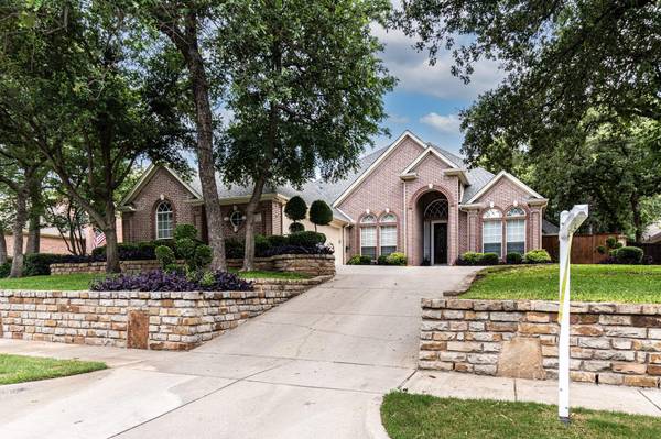 9233 Winslow Court,  North Richland Hills,  TX 76182