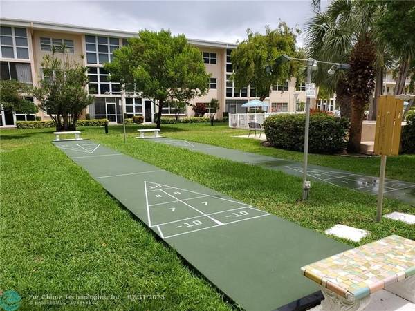 Pompano Beach, FL 33062,1481 S Ocean Blvd  #308