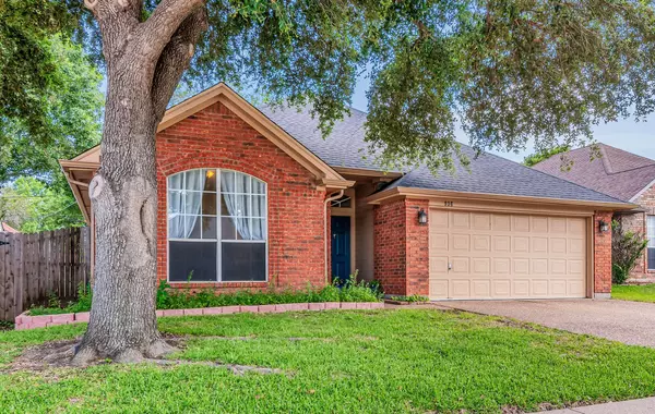 Arlington, TX 76017,936 Freshwood Court