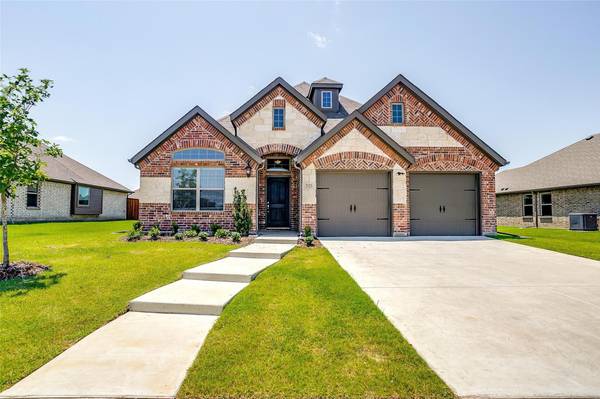 525 Firethorn Drive, Royse City, TX 75189