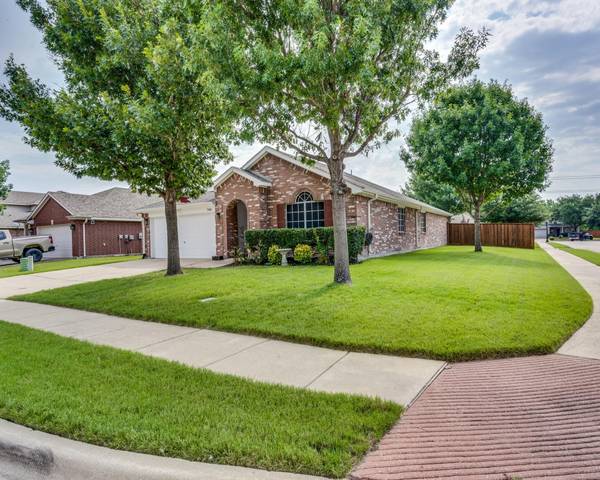 7488 Tinto, Grand Prairie, TX 75054