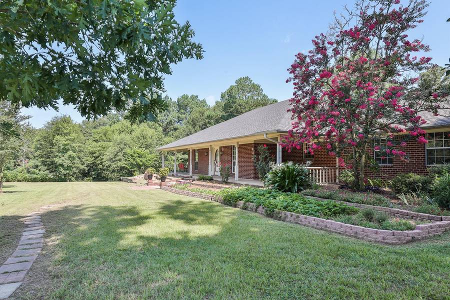 427 Vz County Road 1707, Grand Saline, TX 75140