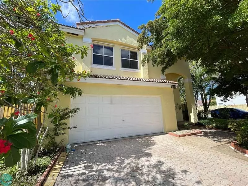 6606 Saltaire Ter, Margate, FL 33063