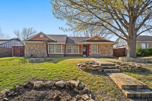 2117 Highmont Drive, Garland, TX 75041