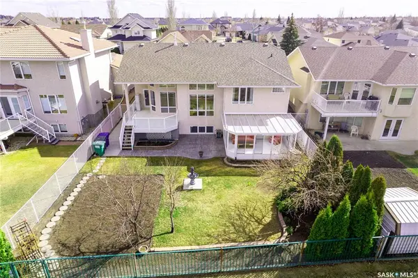 202 Brookhurst CRESCENT, Saskatoon, SK S7V 1C5