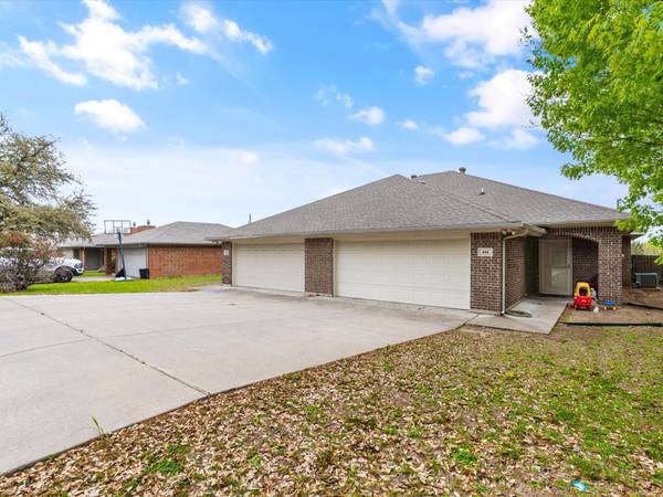 404 Bond Street, Hillsboro, TX 76645