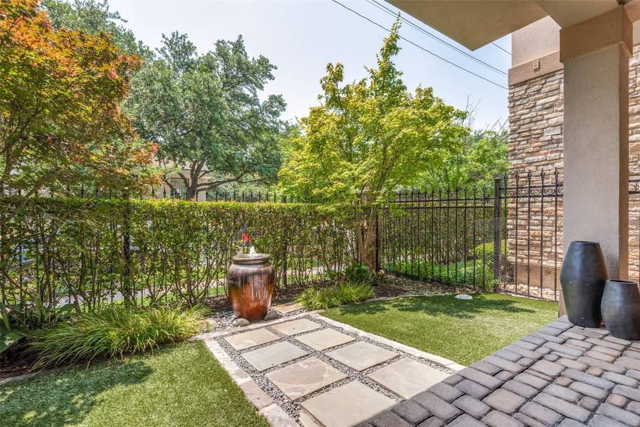 3312 Hall Court, Dallas, TX 75219