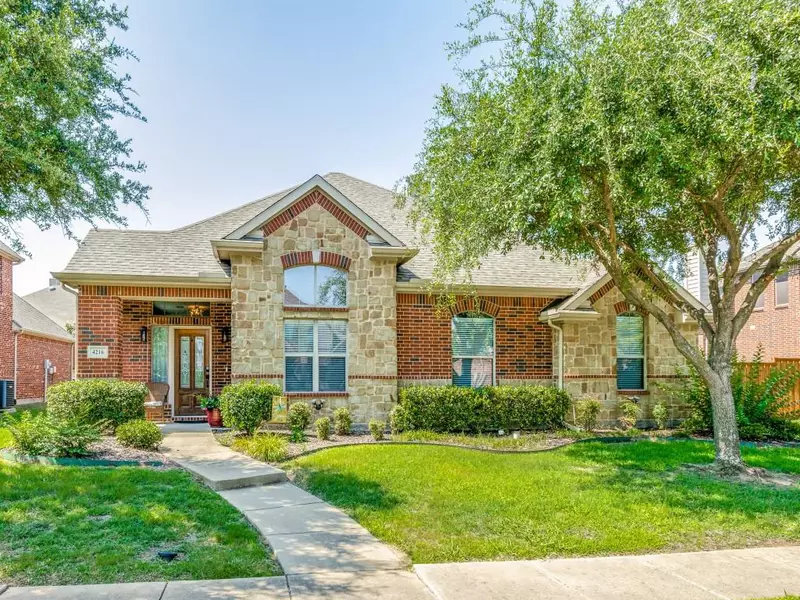 4216 Glenview Drive, Sachse, TX 75048