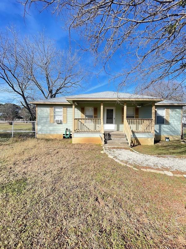 301 County Road 1607, Clifton, TX 76634