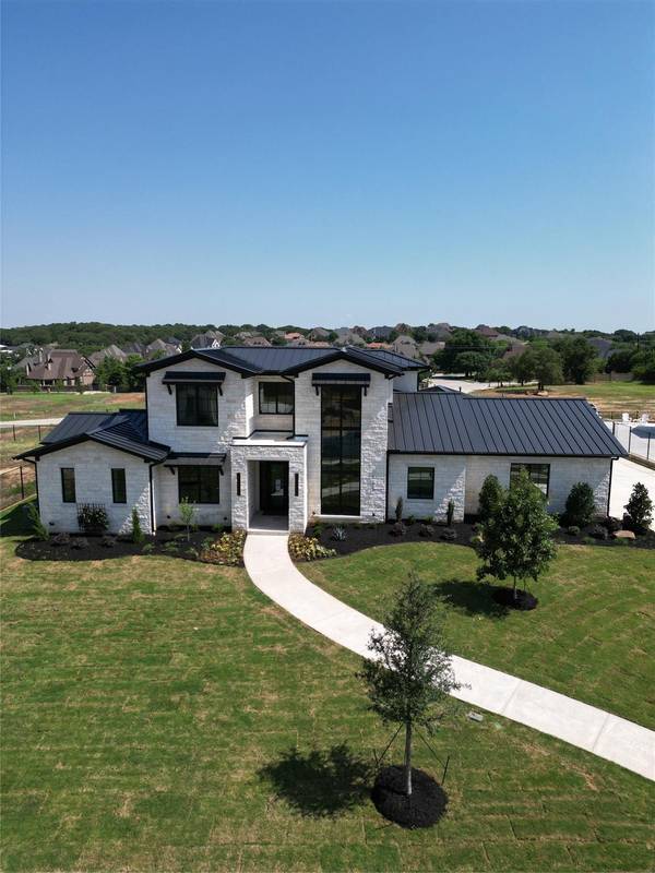 1115 Oakbrook Hills Court, Keller, TX 76262