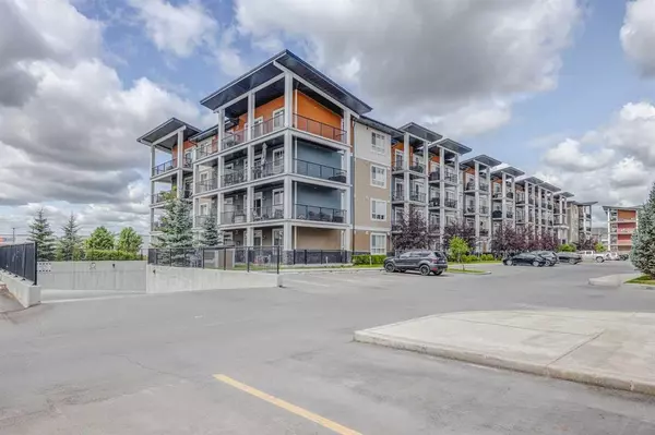 Calgary, AB T2X4M9,30 Walgrove SE #213