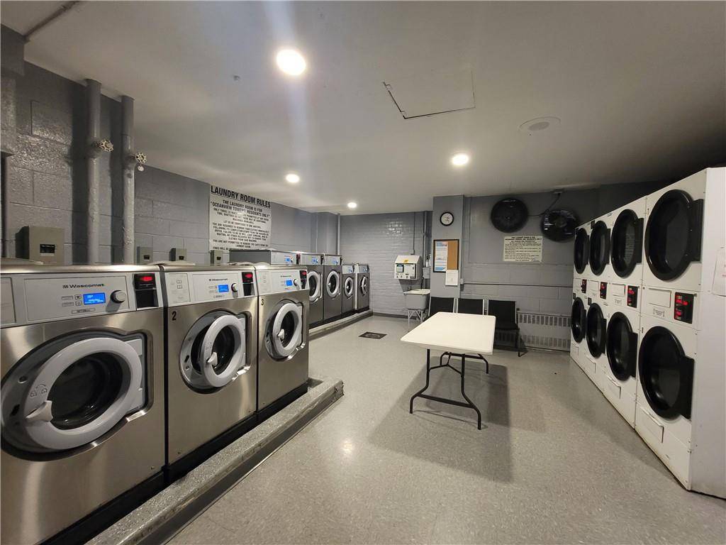 Brooklyn, NY 11214,2652 Cropsey AVE #12F