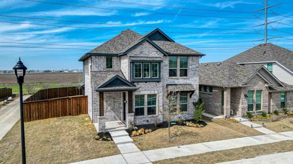 12305 Hulson Trail, Fort Worth, TX 76052