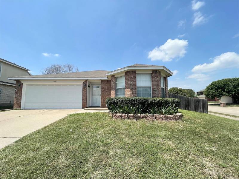 636 Bluejay Drive, Saginaw, TX 76131