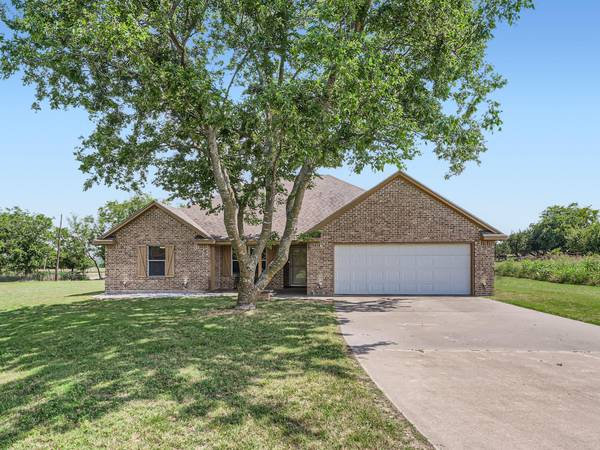 5657 Pinkeys Court, Fort Worth, TX 76126