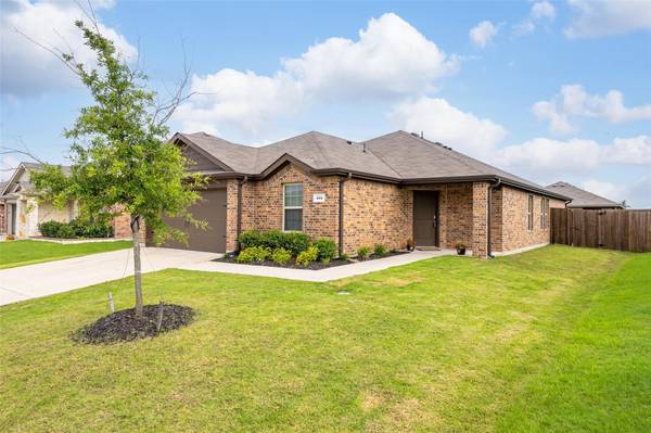 404 Milo Way, Royse City, TX 75189