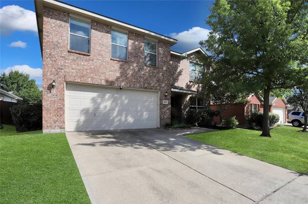 2031 Moonlight Trail, Heartland, TX 75126