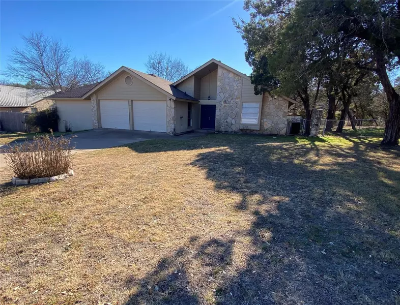 2202 Boca Vista Court, Granbury, TX 76048