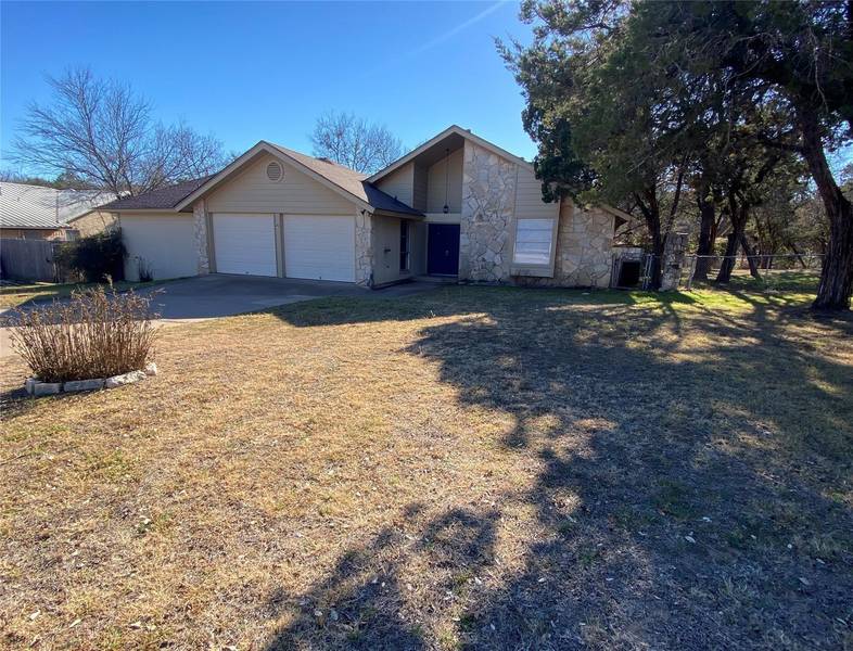 2202 Boca Vista Court, Granbury, TX 76048