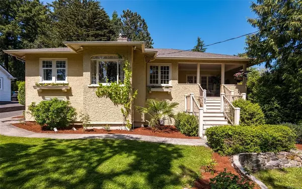 Saanich, BC V8P 1N2,1186 Camrose Cres