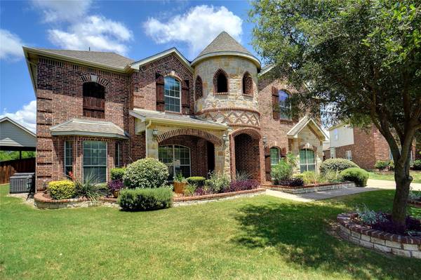 2624 Sicily Court, Grand Prairie, TX 75052