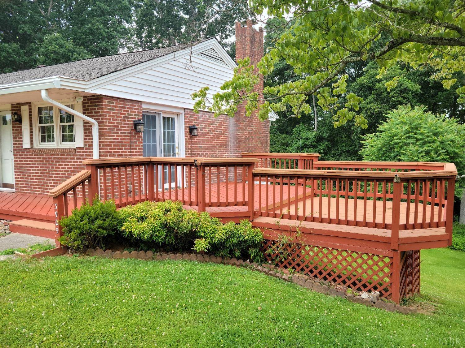 Lynchburg, VA 24501,3905 Moorman DR