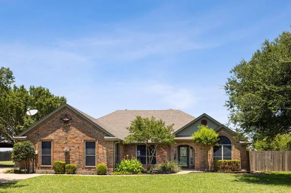 8081 Mavis Avenue, Waxahachie, TX 75167