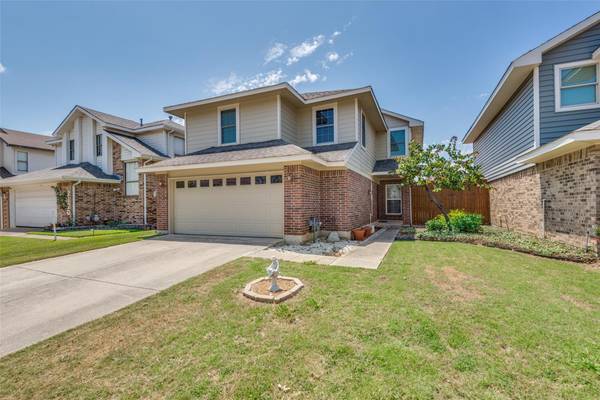 2118 Avignon Drive, Carrollton, TX 75007