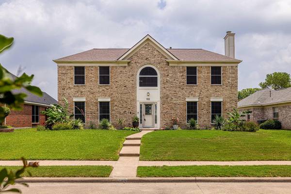 900 Buckeye Drive, Mesquite, TX 75181