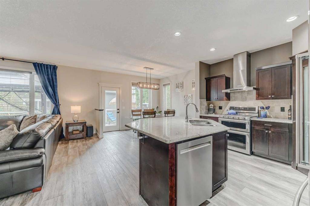 Okotoks, AB T1S 0K9,13 Westridge RD
