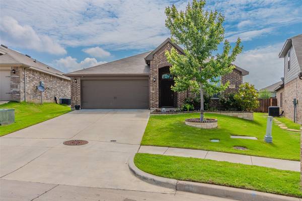 2509 Old Buck Drive, Weatherford, TX 76087