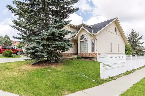 Calgary, AB T3K 3Y9,139 Country Hills CT NW