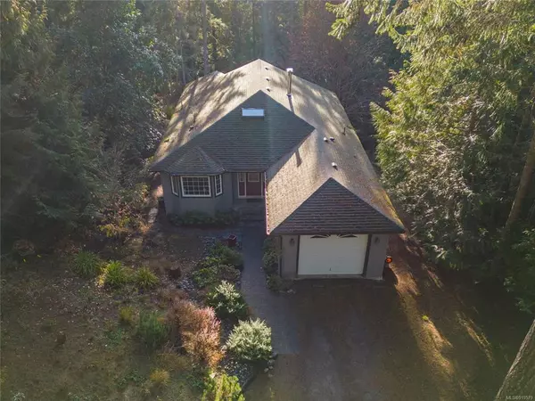 Pender Island, BC V0N 2M2,3731 Bosun Way