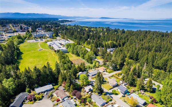 Qualicum Beach, BC V9K 1M1,364 Aldous Rd