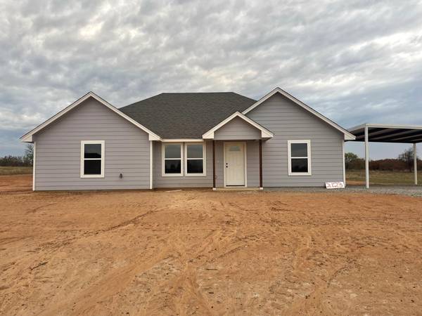 2123 Brown Loop, Poolville, TX 76487