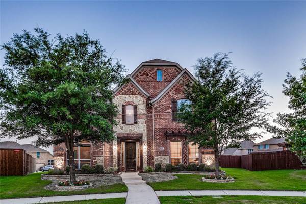 1027 Echo Bend Court,  Frisco,  TX 75036