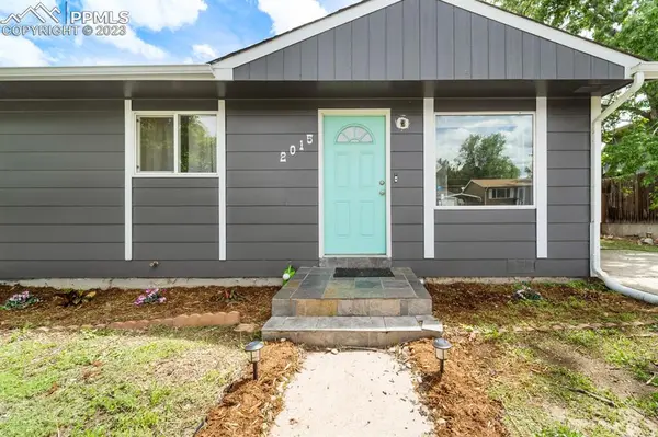 2015 McCooke DR, Colorado Springs, CO 80910