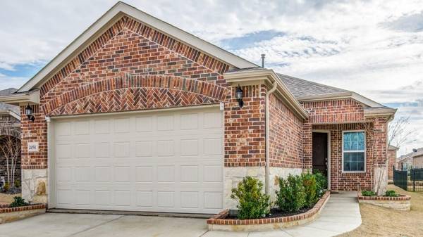 2051 Bentwater Lane, Frisco, TX 75036