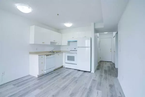 Calgary, AB T2A 7Z2,1620 70 ST SE #3106