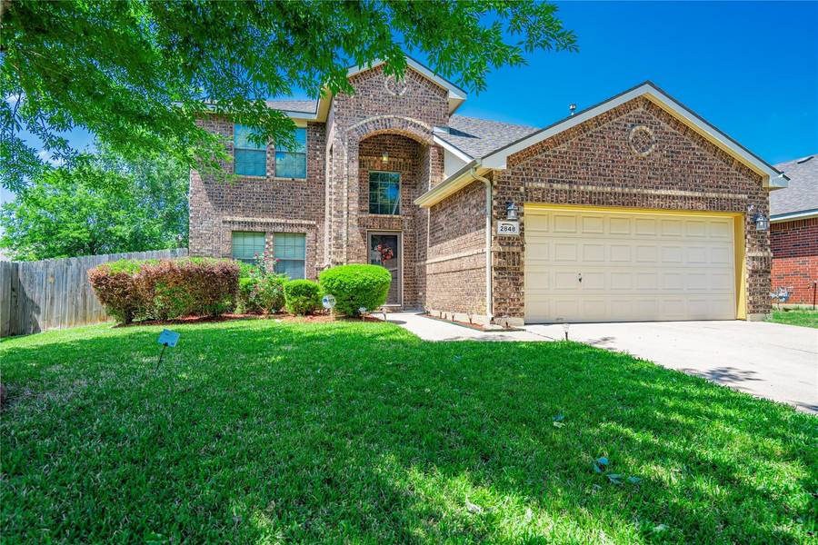 2848 Oak Crest Drive, Grand Prairie, TX 75052